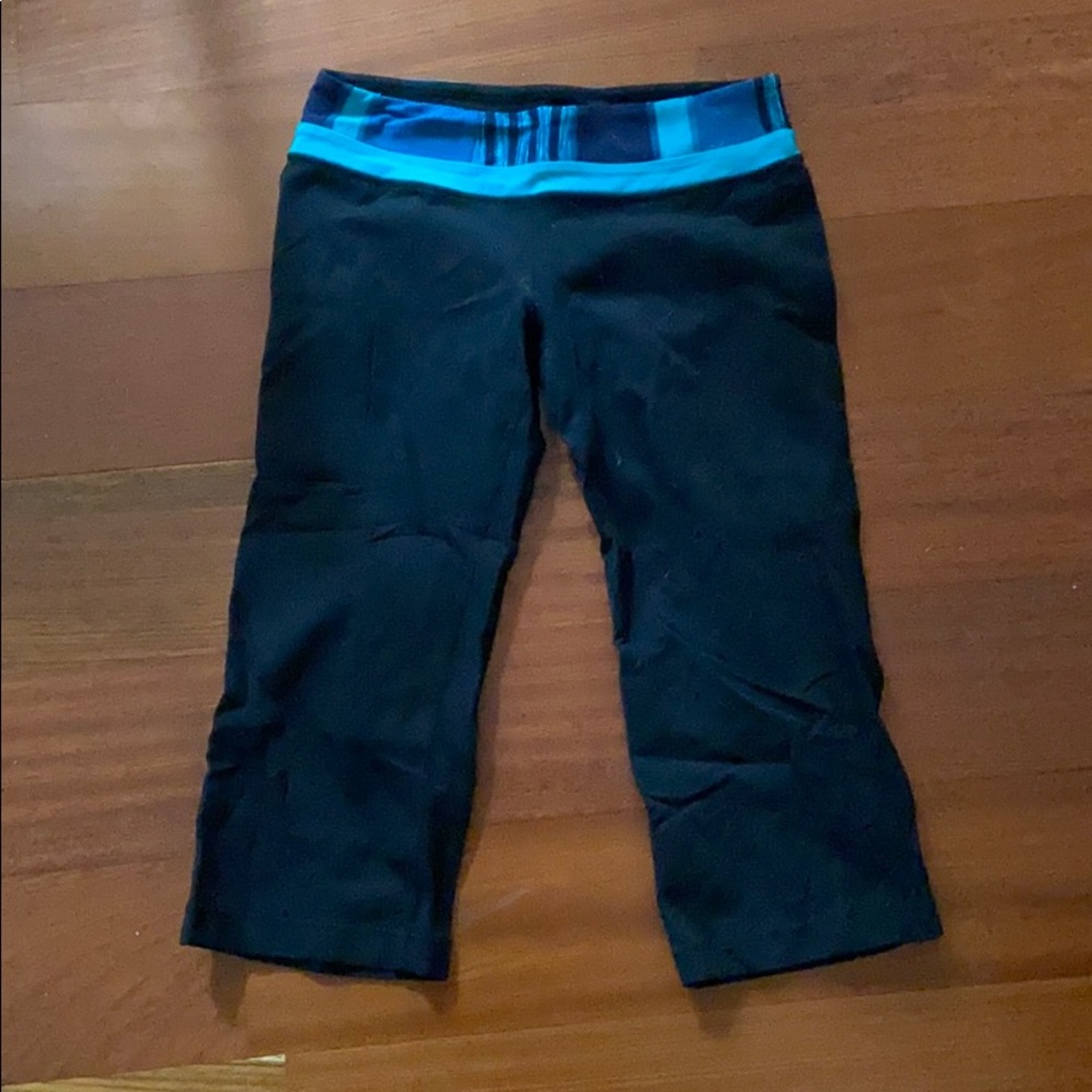 Lululemon crops